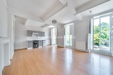 Flat Camden Park Road in Greater London