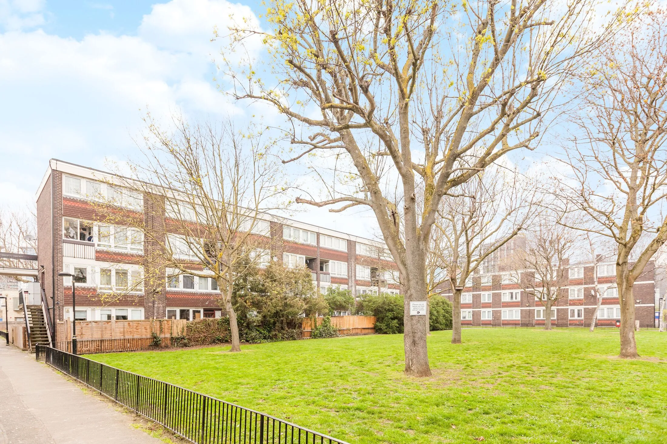 Flat Moody Street in Greater London