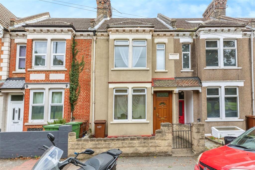 House Northcote Road in Strood