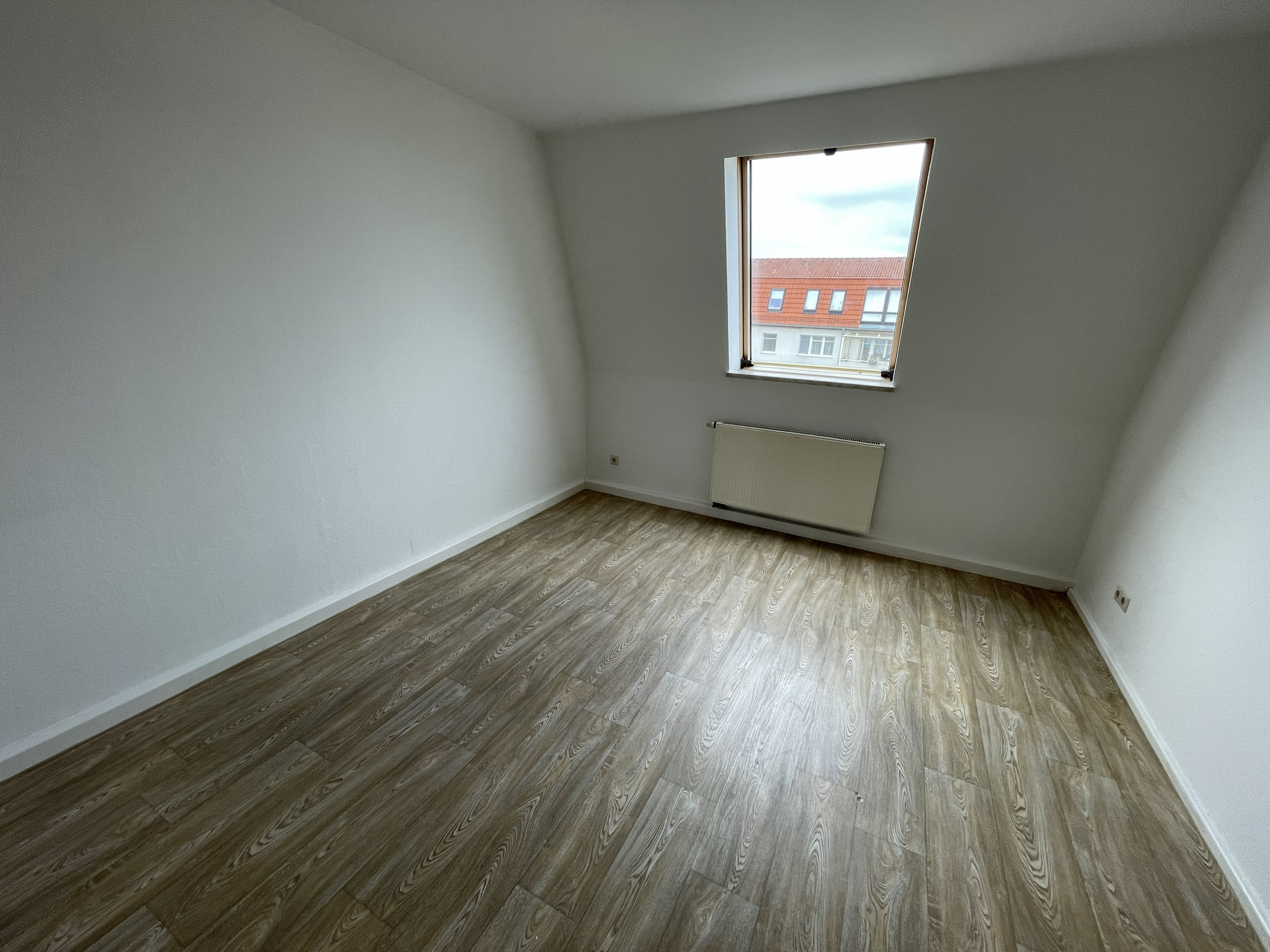 Zimmer Lippeweg in Merseburg
