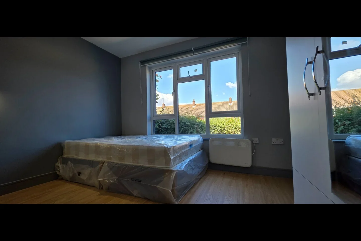 Flat Medhurst Crescent in Gravesham