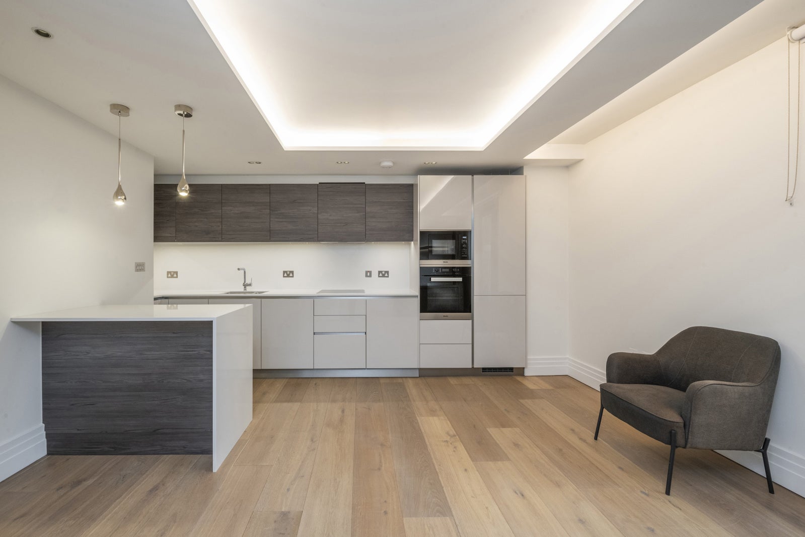 Flat Kensington Gardens Square in City of Westminster