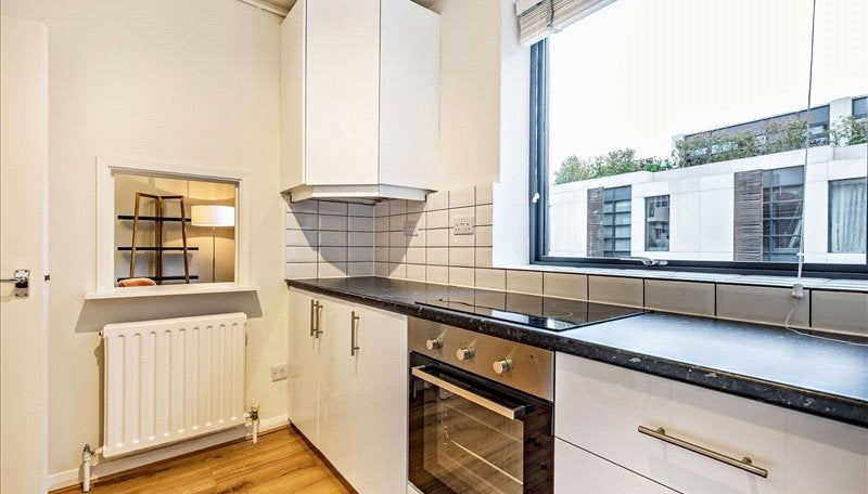 Flat Fulham Road in Greater London