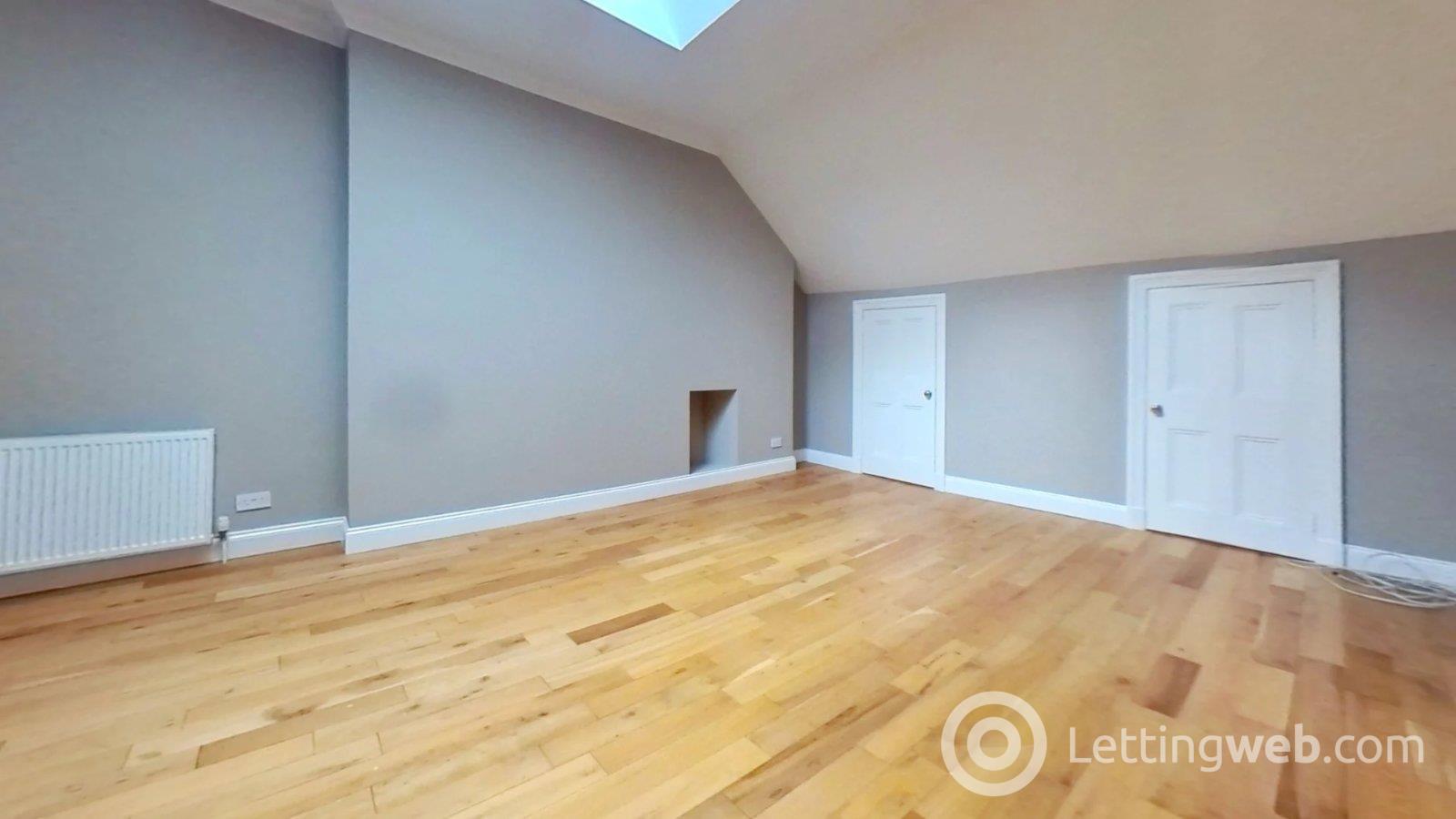 Flat Turnberry Road in Glasgow