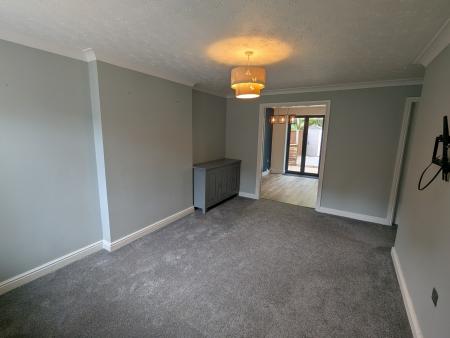 House Beech Croft Close in Lincoln