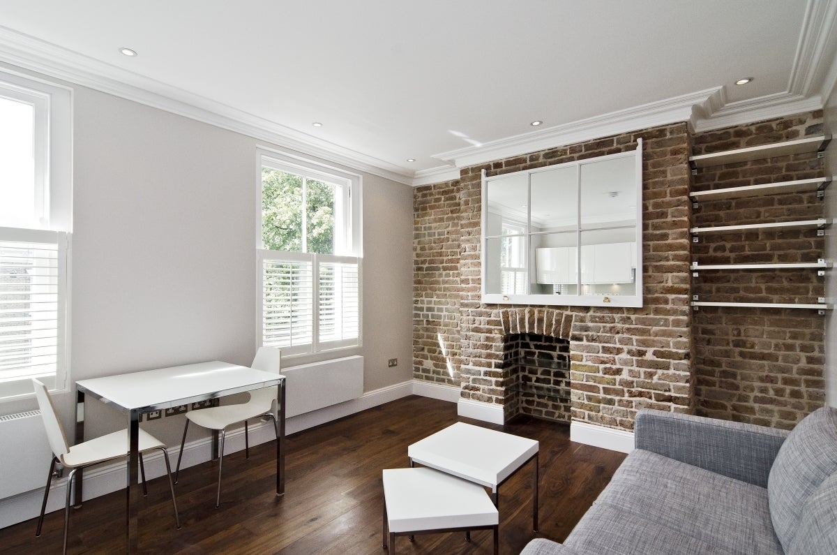 Flat Englefield Road in Greater London