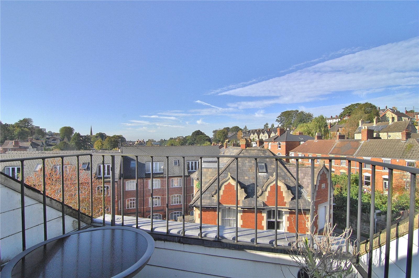 Flat Little Mill Court in Stroud