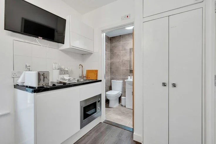 Flat St. John Street in Greater London