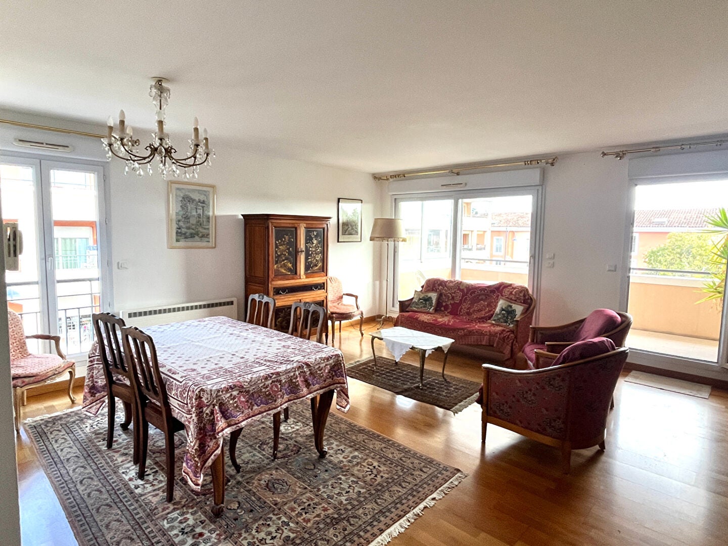 Flat Rue Principale in Aix-en-Provence
