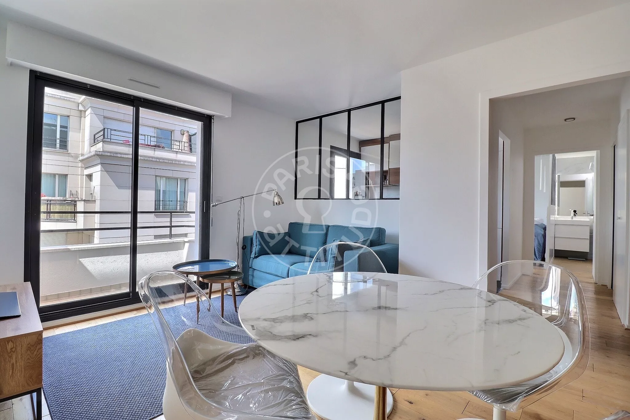 Flat Rue Jules Guesde in Levallois-Perret