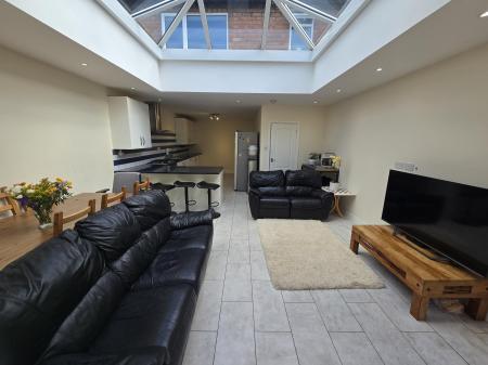 House Streetly Crescent in Birmingham
