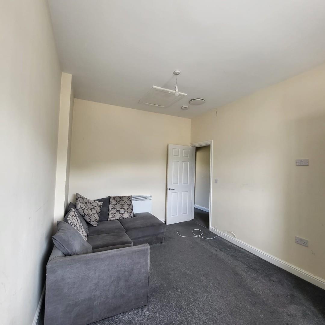 Flat Chapel Street in Bloxwich