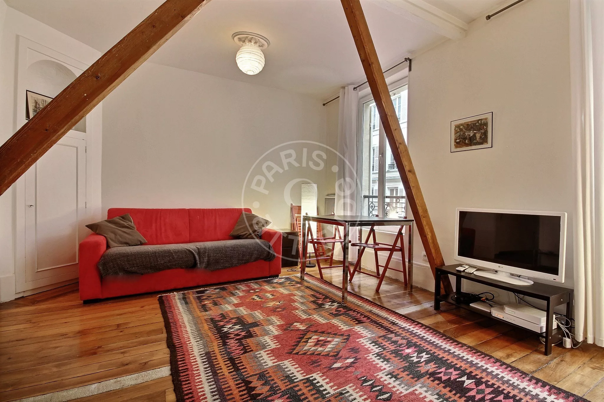 Flat Rue Durantin in Paris
