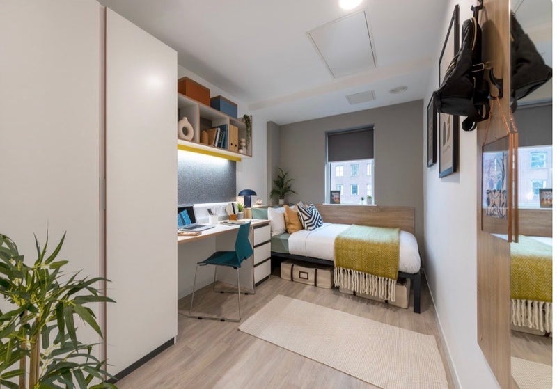 Room Islington Row Middleway in Birmingham