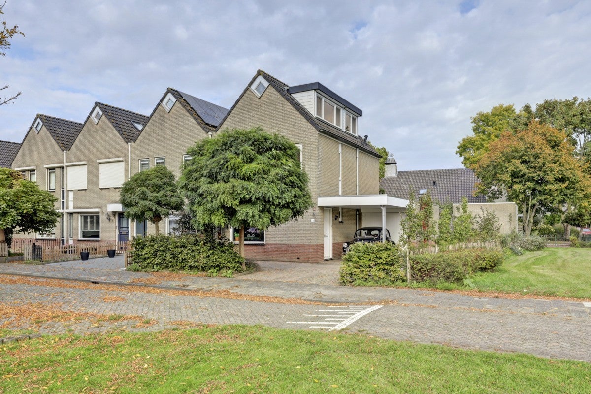 Huis Hoornsgulden 16 in Dronten