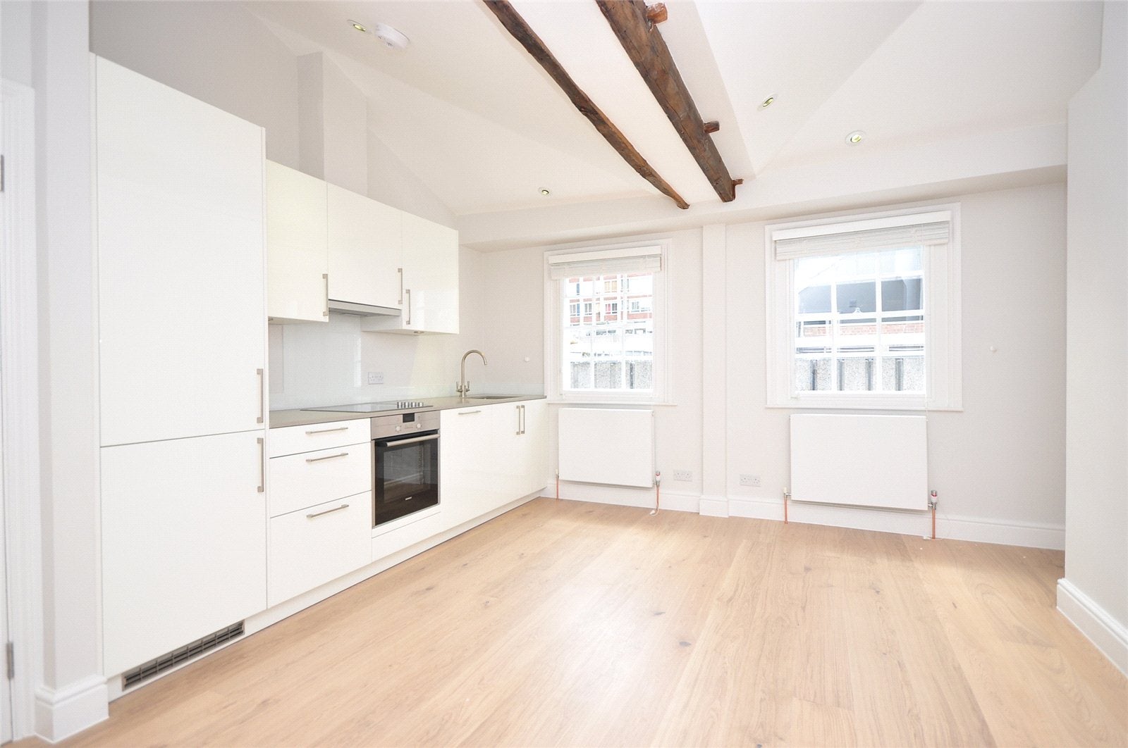 Flat Ganton Street in City of Westminster