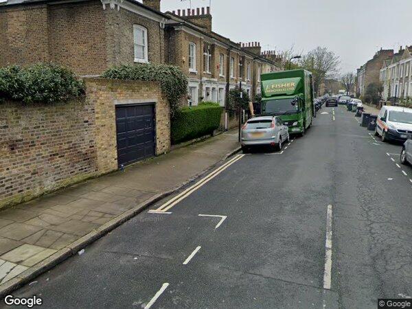 Room Kirkland Walk in Greater London