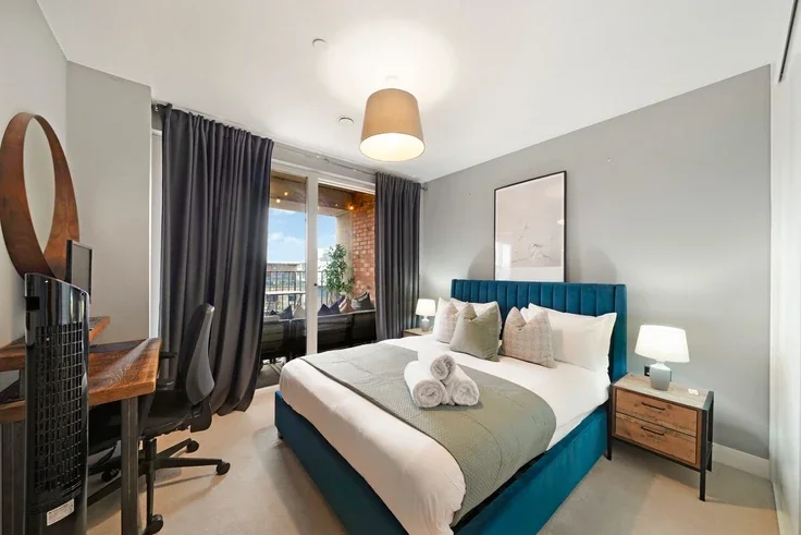 Flat Hepscott Road in Greater London