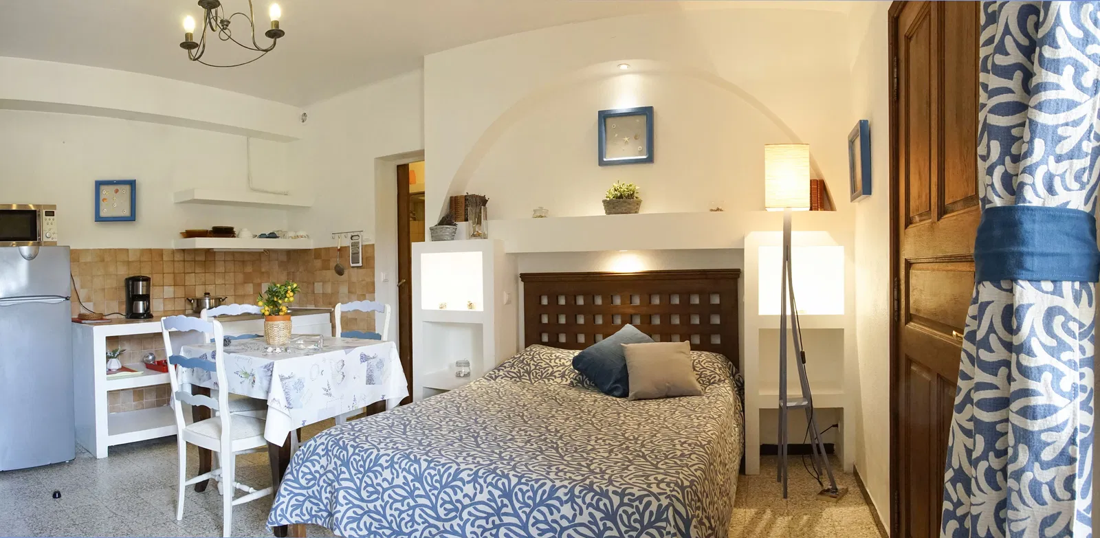 Room Avenue de la Sablière in Hyères