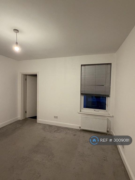 House Leslie Grove in Greater London