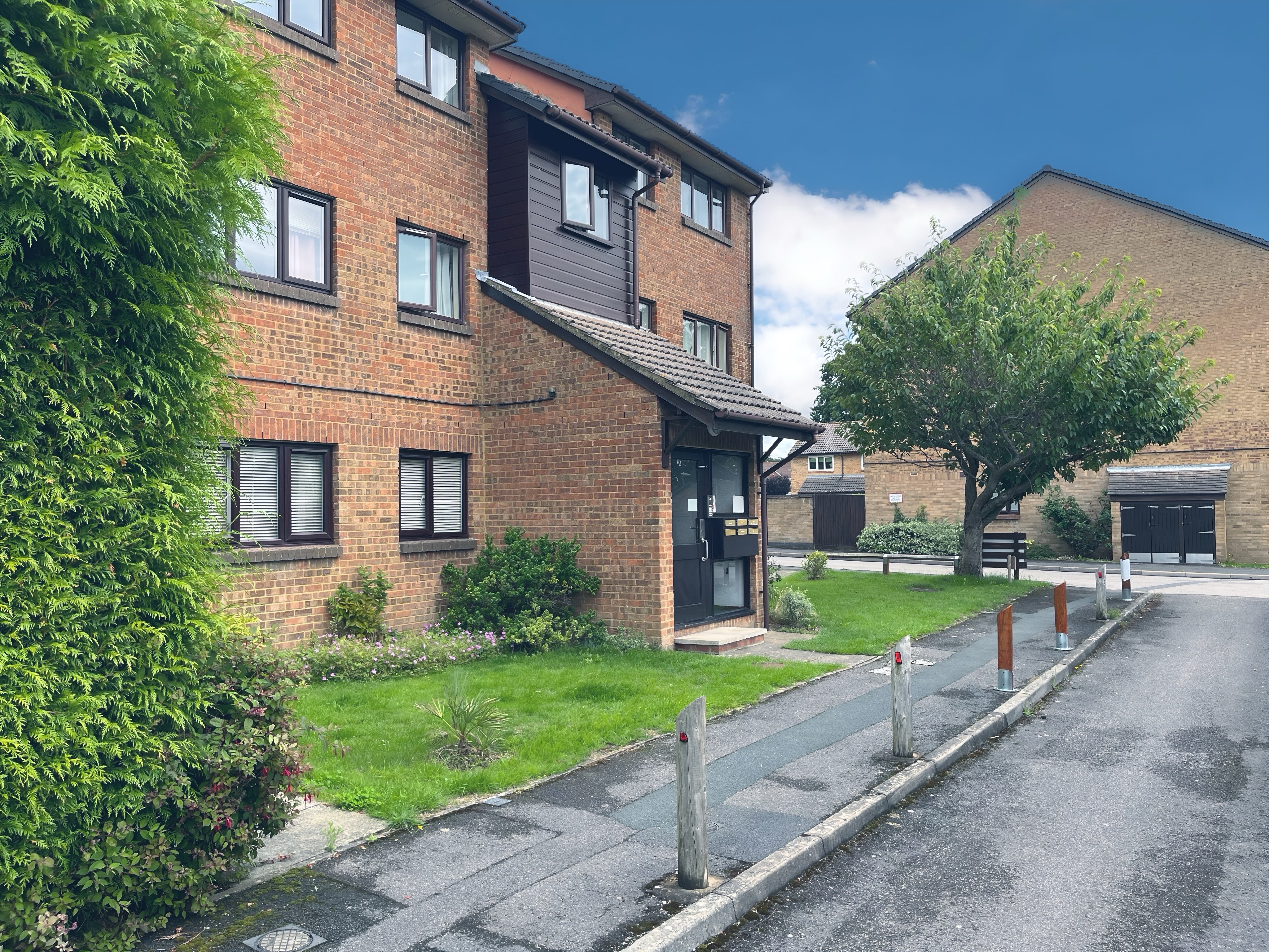 Flat Celandine Avenue in Fareham