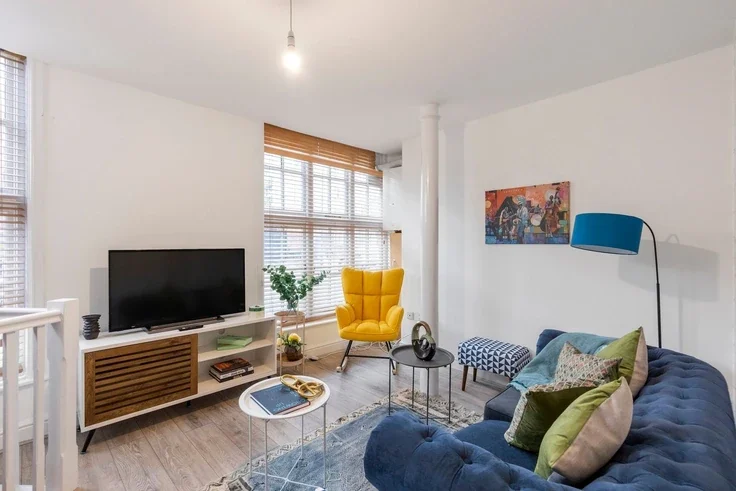 Flat Rotherfield Street in Greater London
