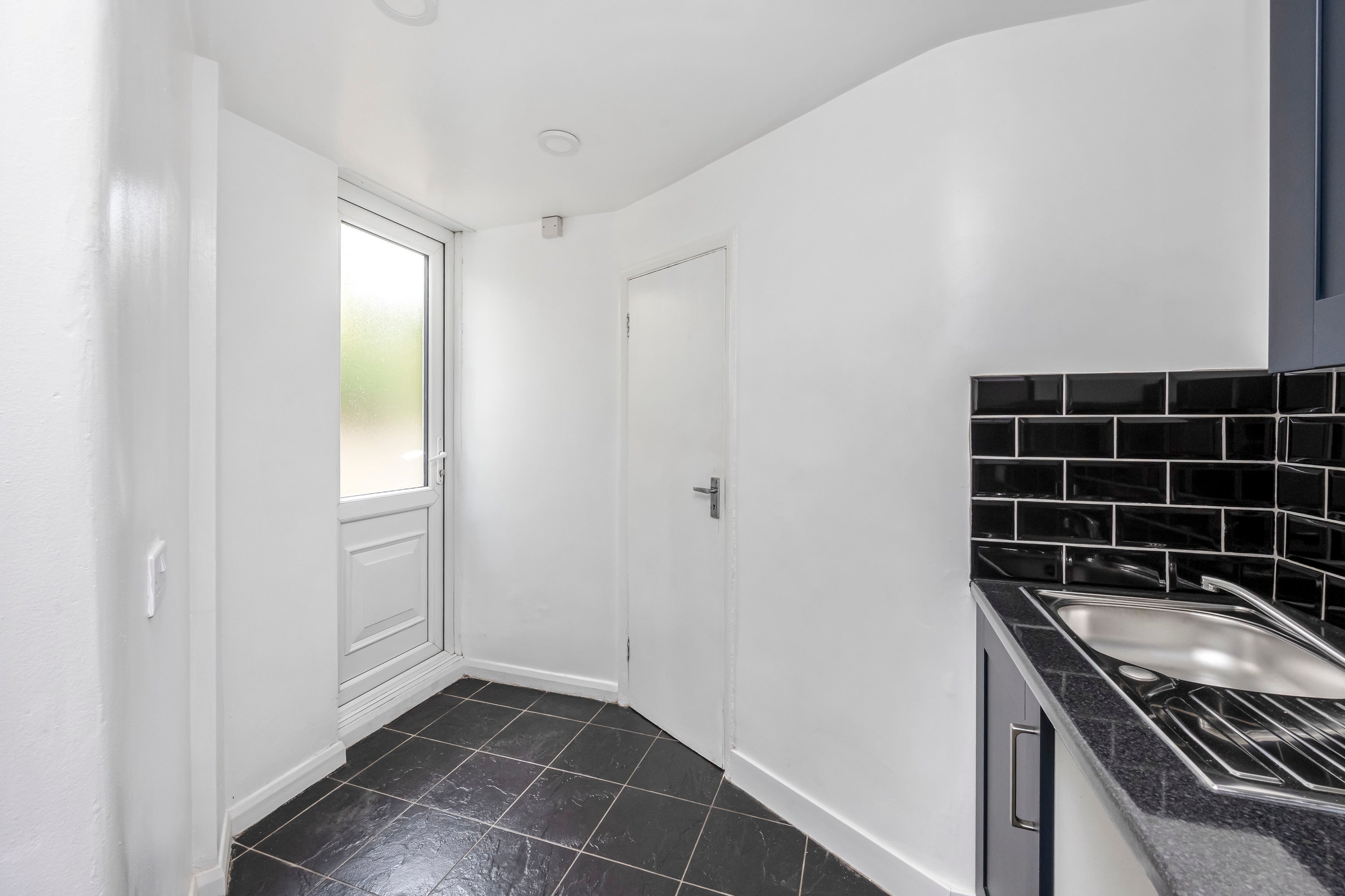 Flat Roedale Road in Brighton