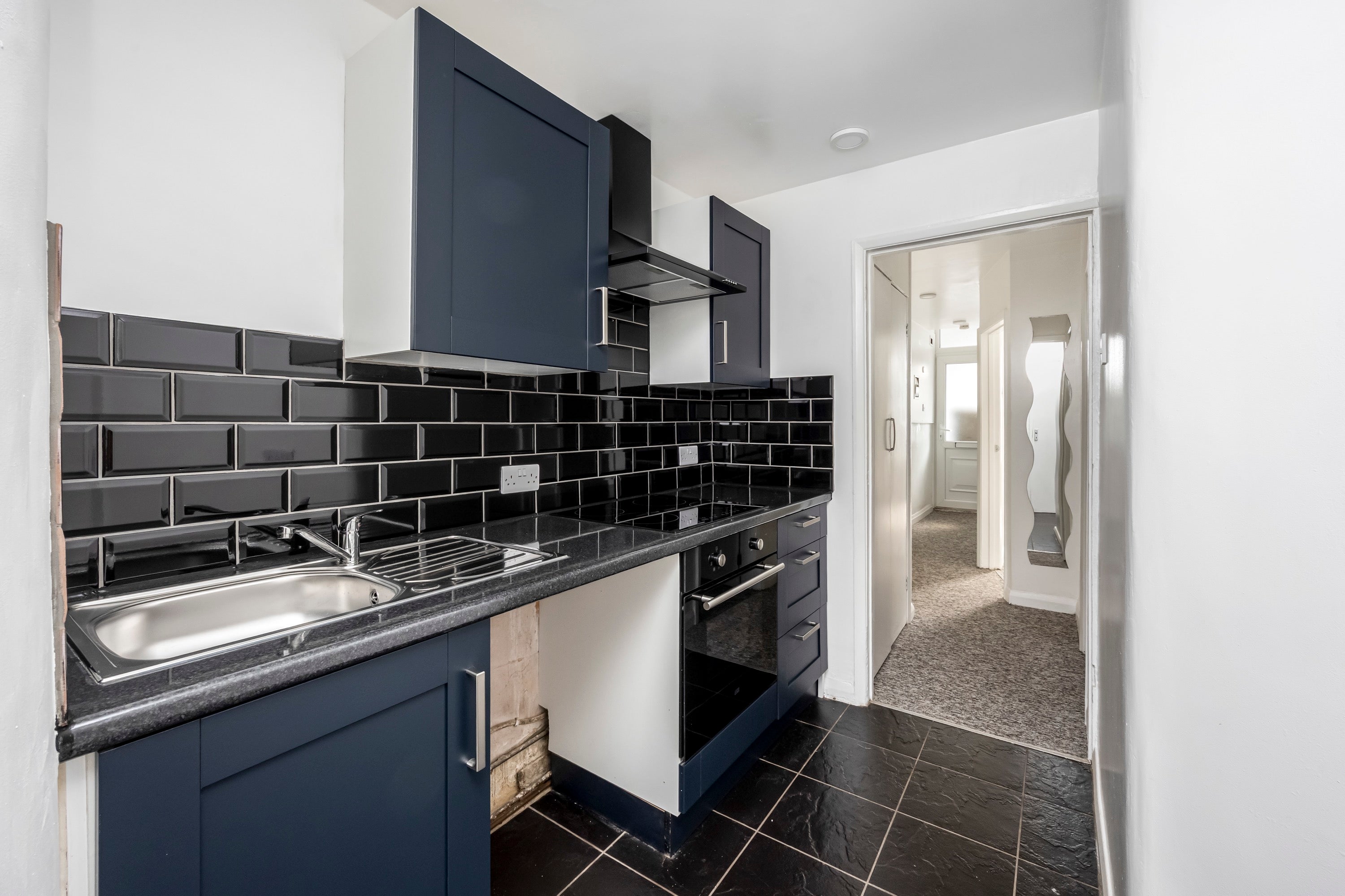 Flat Roedale Road in Brighton