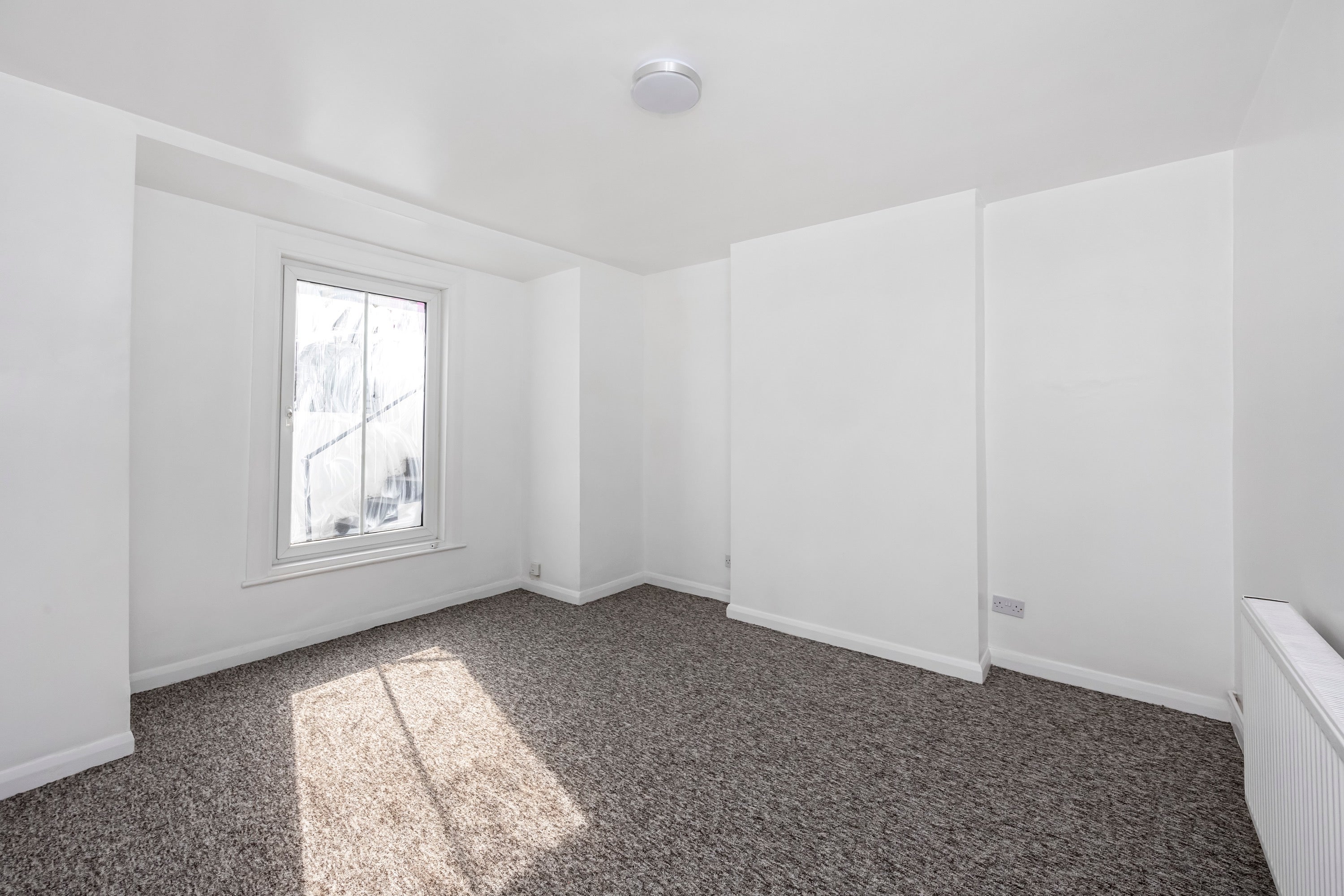 Flat Roedale Road in Brighton