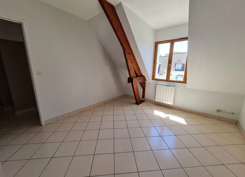 Flat Rue Jules Coignard in Pacy-sur-Eure