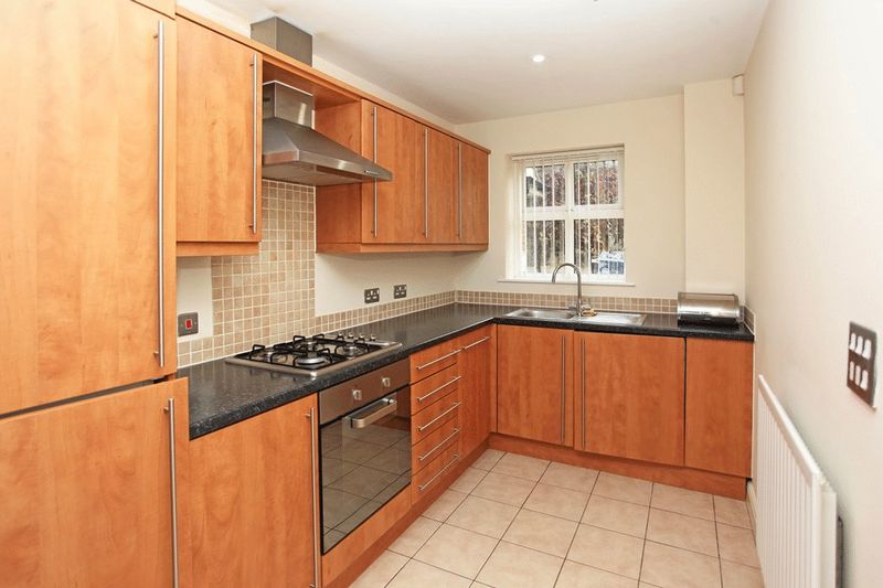 Flat Dunstanville Court in Shifnal