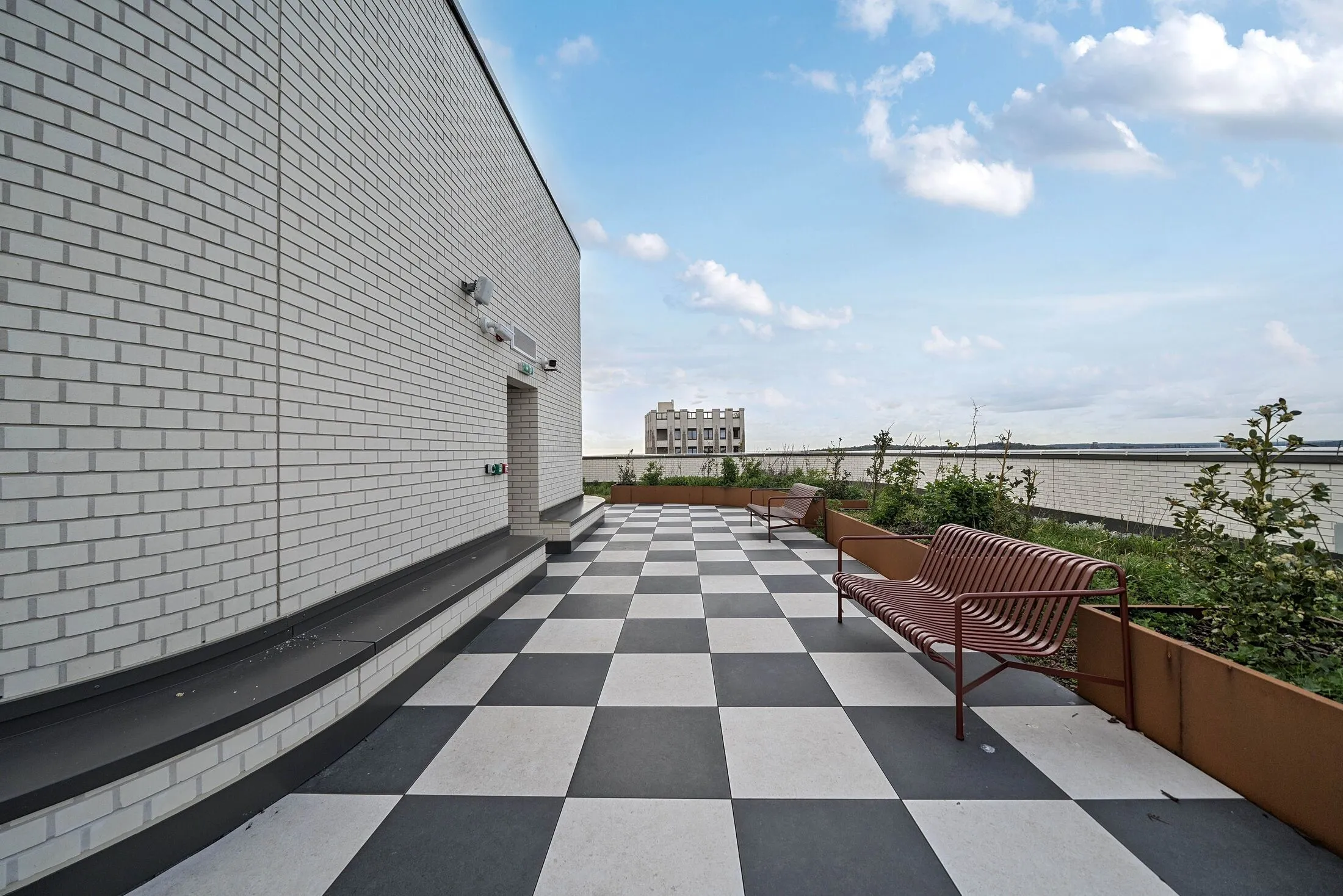 Flat Park Lane in Greater London