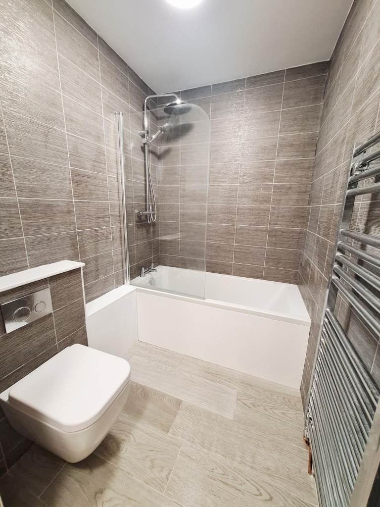 Flat Caledonian Place in City of Edinburgh