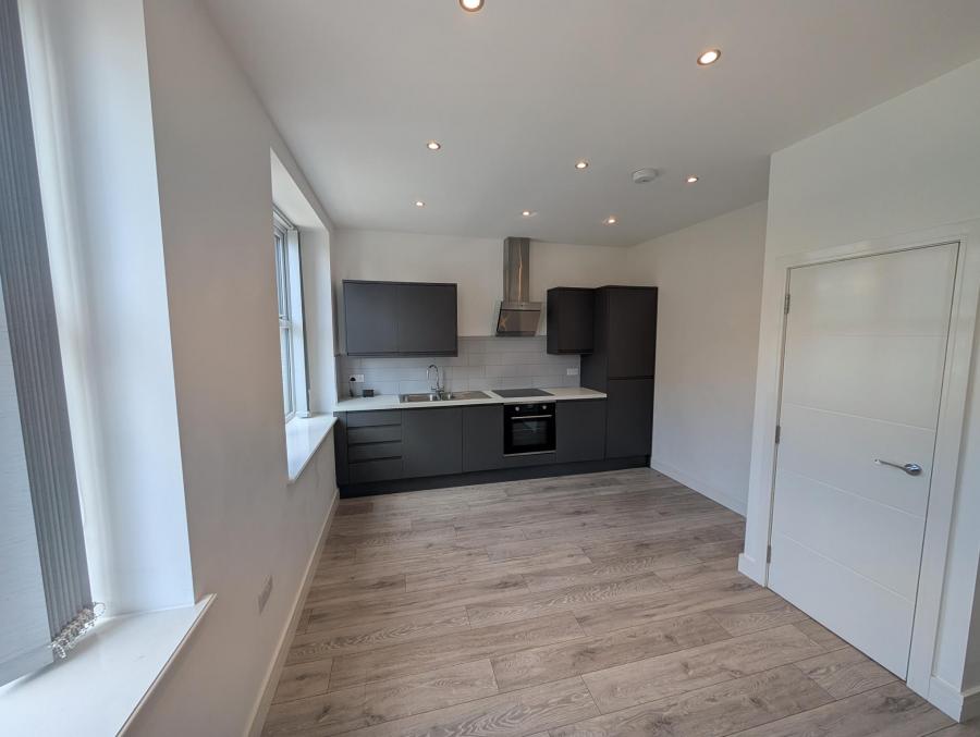 Flat Crompton Street in Bury