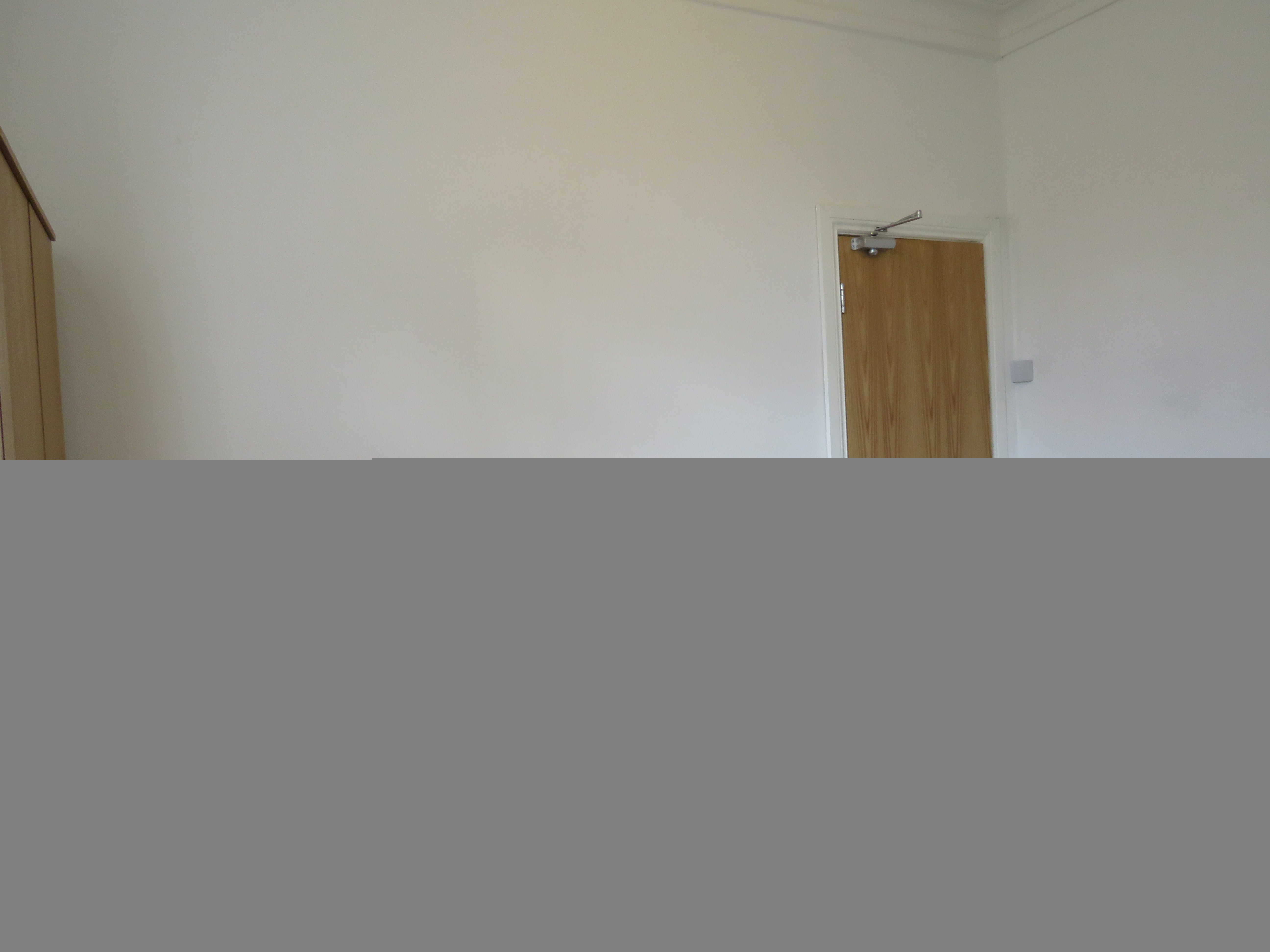 Room Ferry Road in Cardiff
