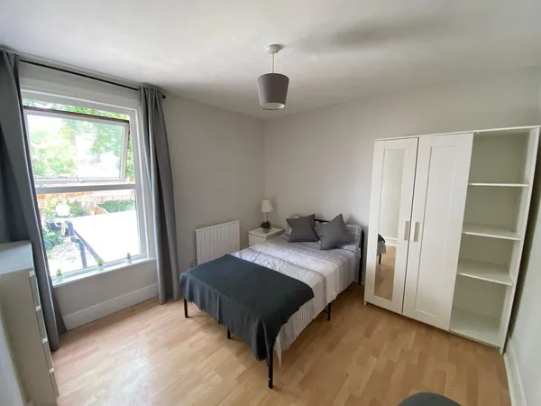 Flat Allen Street in Maidstone