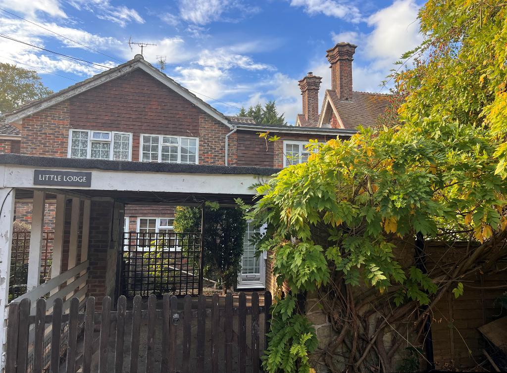House Jarvis Lane in Steyning
