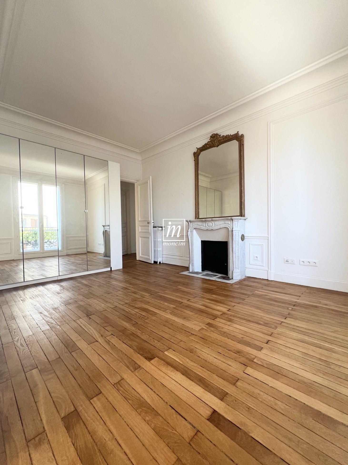 Flat Rue de Sablonville in Neuilly-sur-Seine