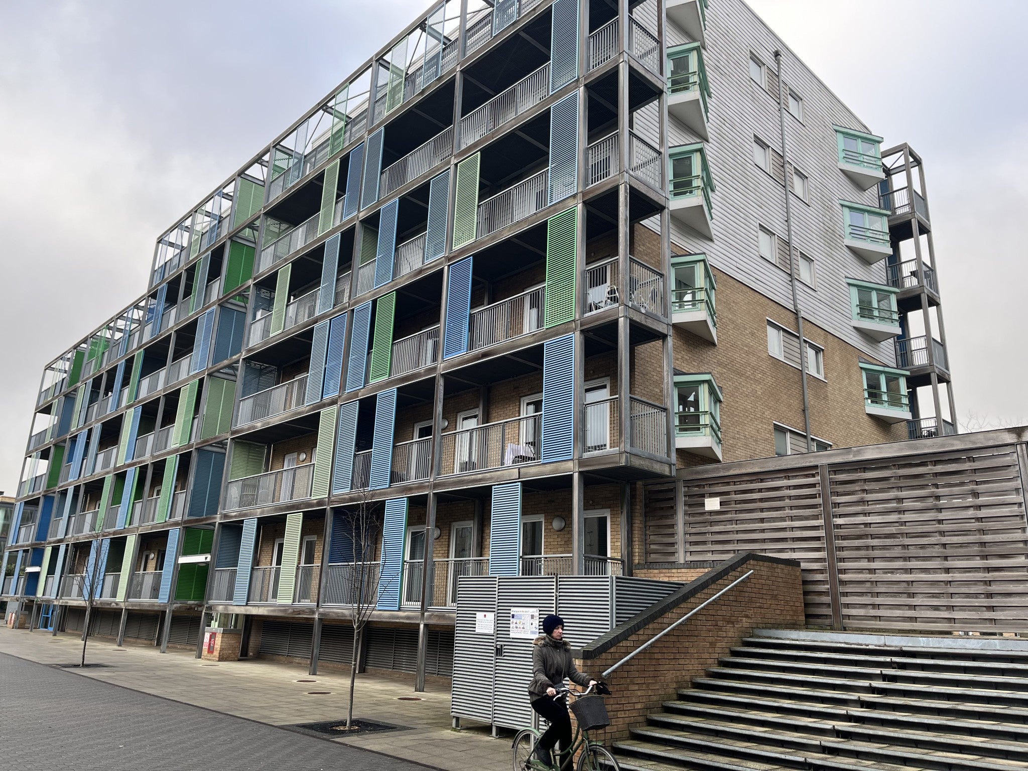 Flat Warren Close in Cambridge
