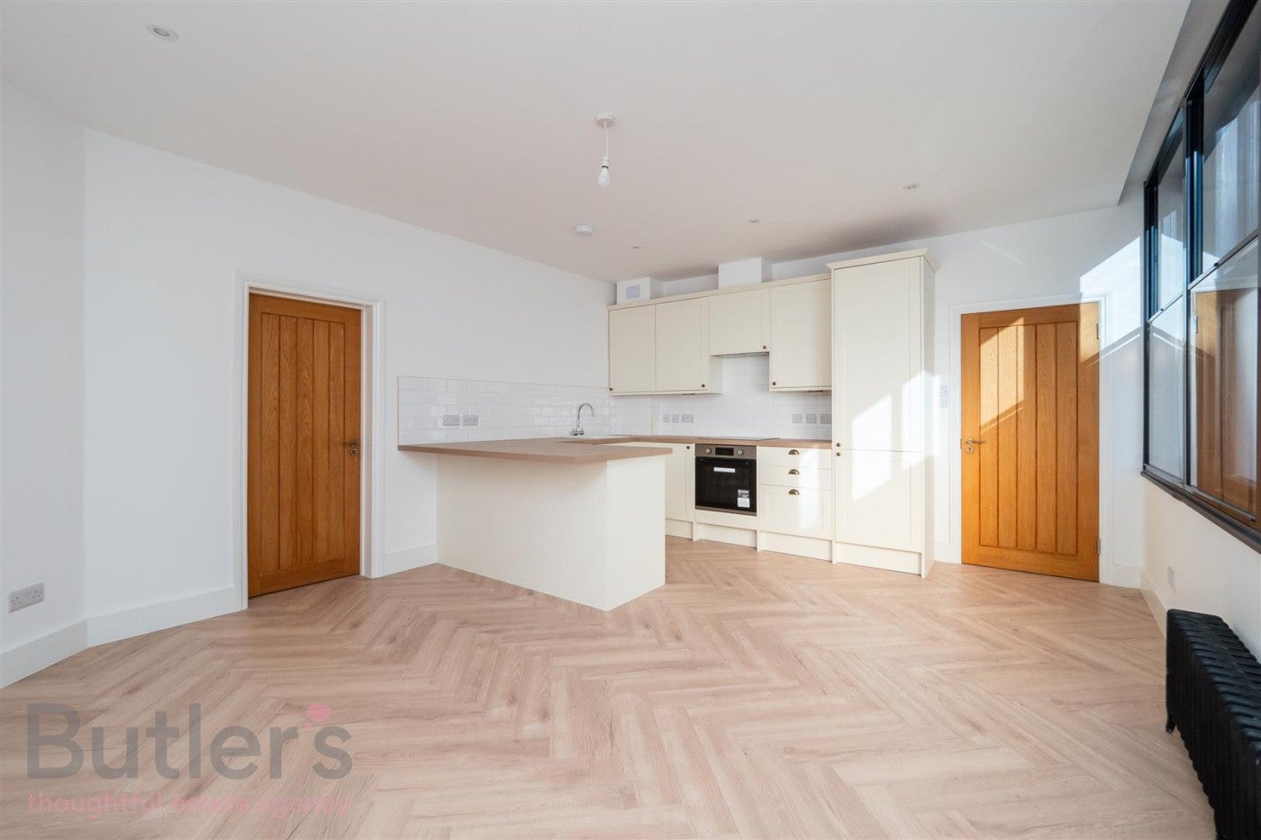 Flat West Street in Epsom and Ewell