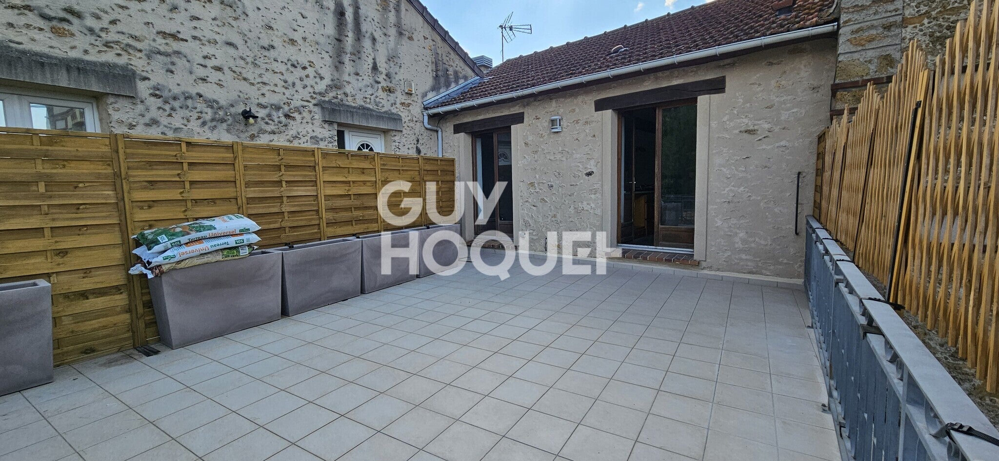 Appartement Rue de la Paix à Verneuil-l'Étang
