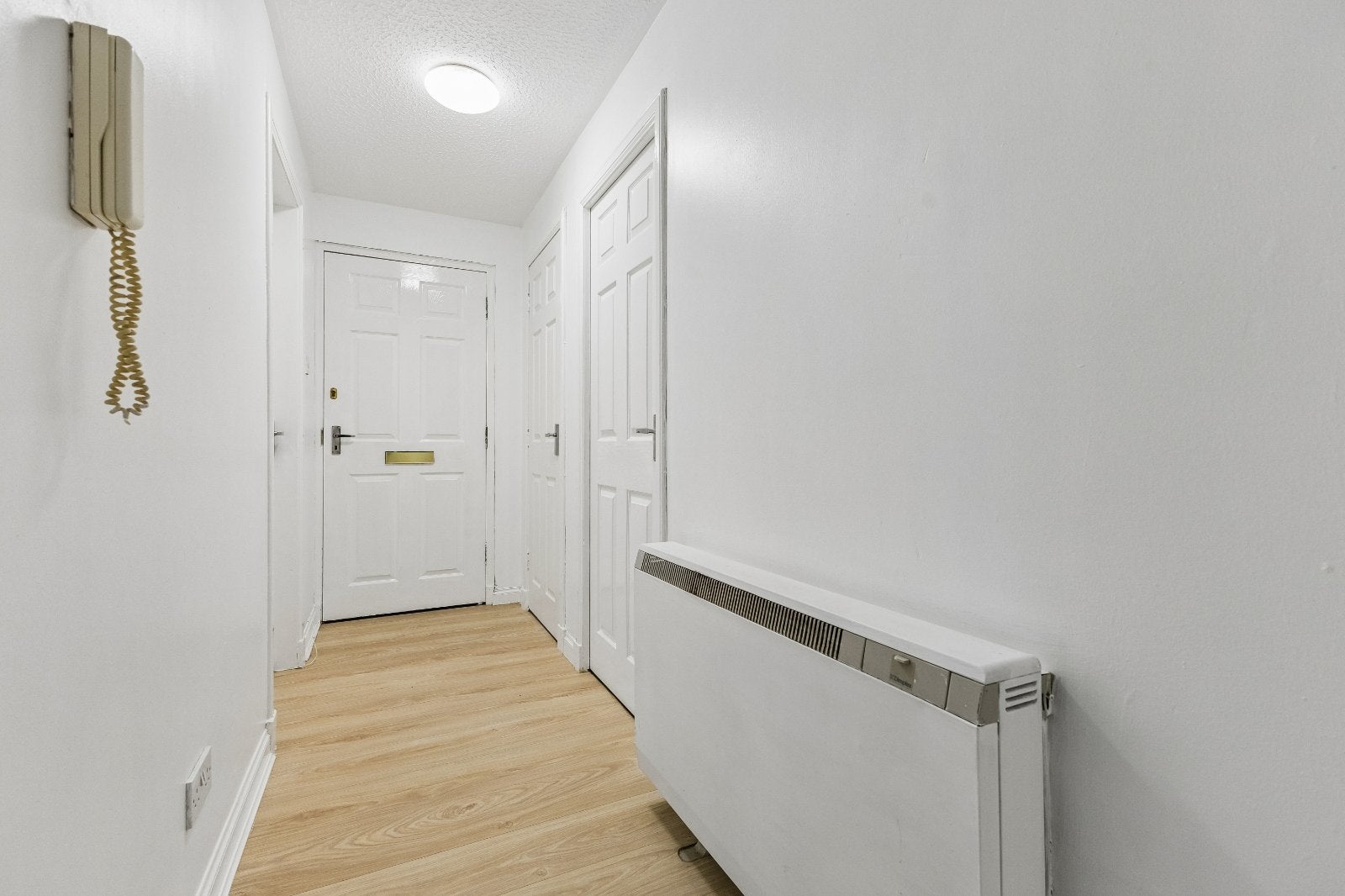 Flat Muirhead Avenue in Falkirk