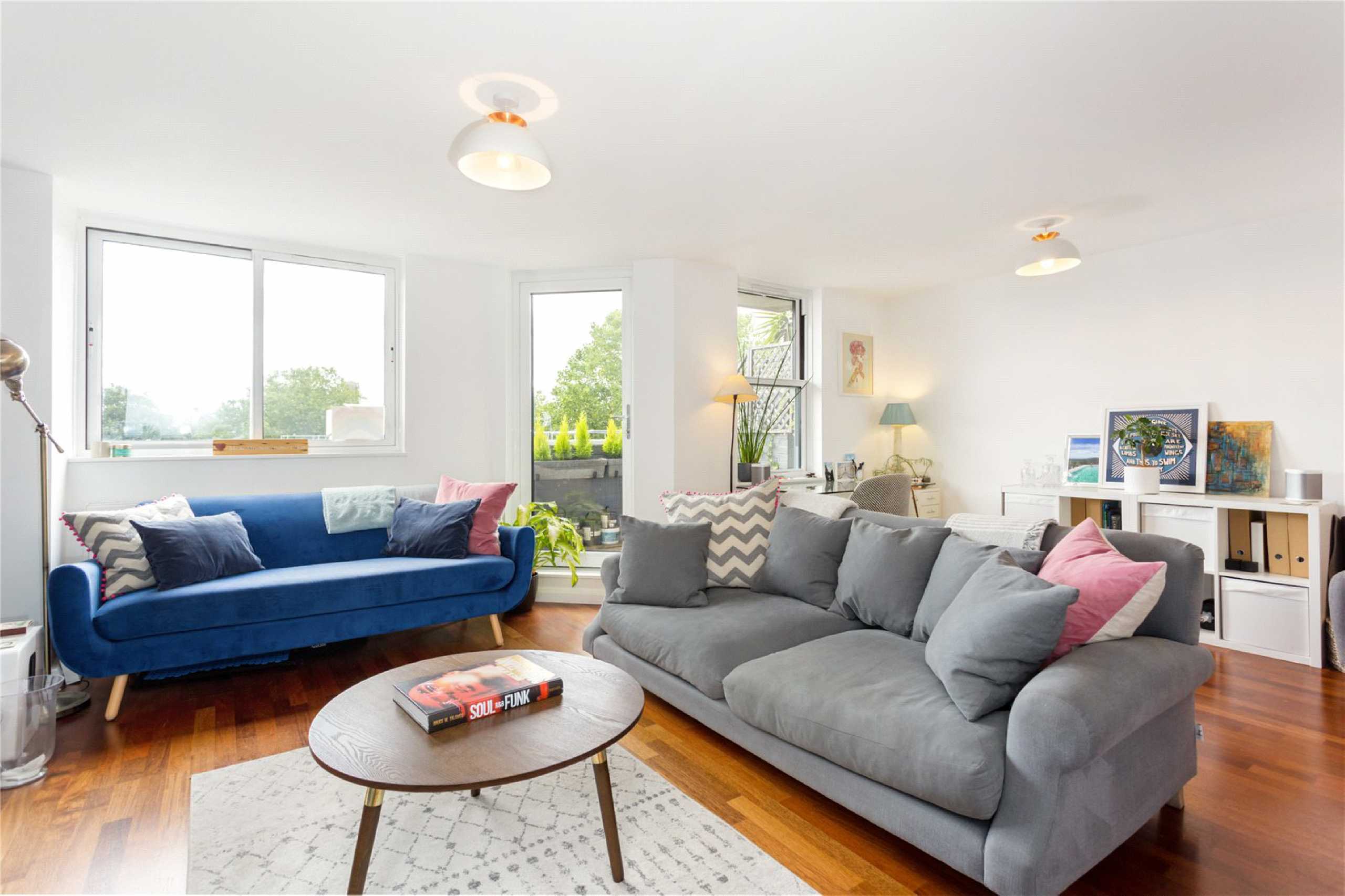 Flat Talbot Road in City of Westminster