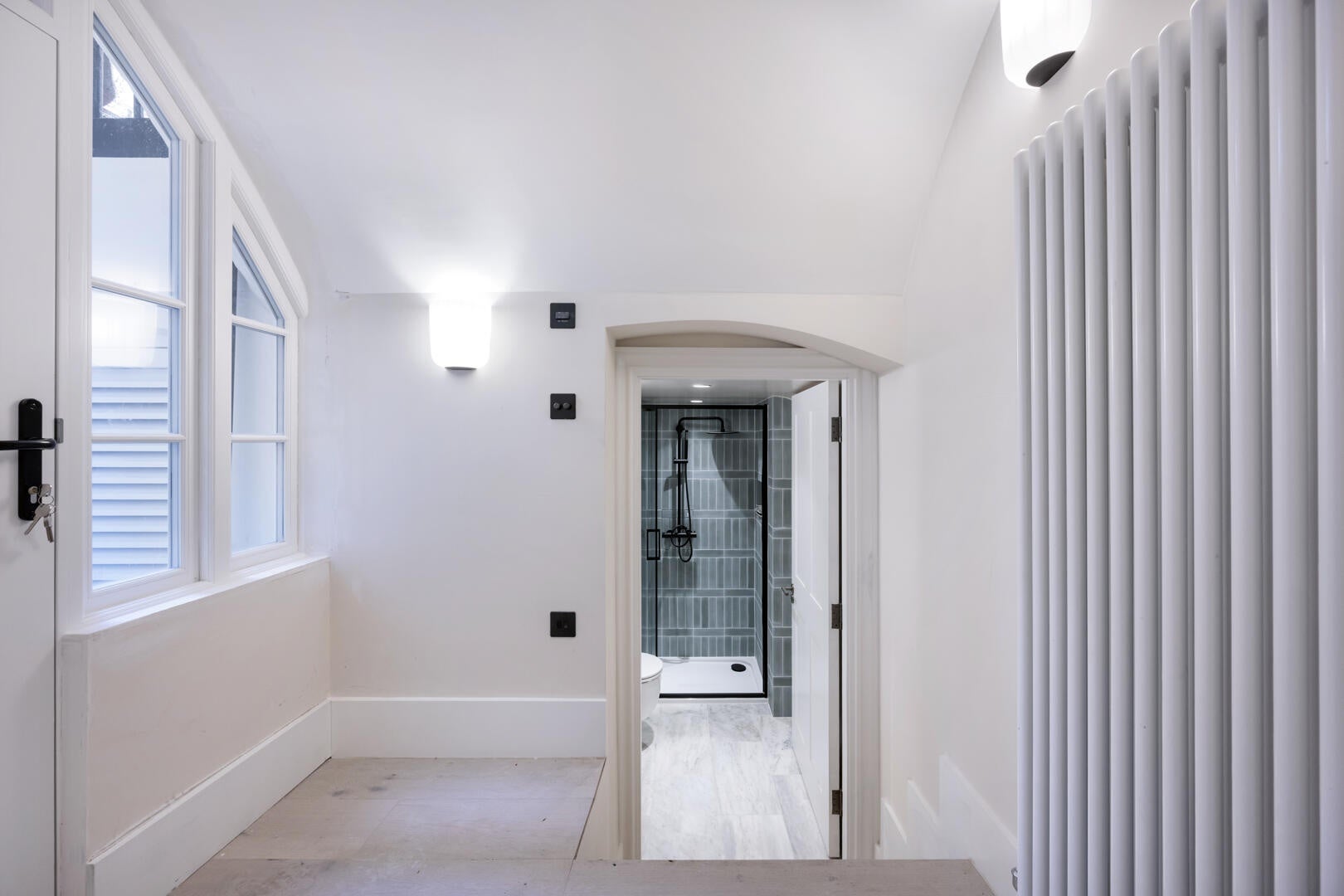 Flat Kensington Gardens Square in City of Westminster