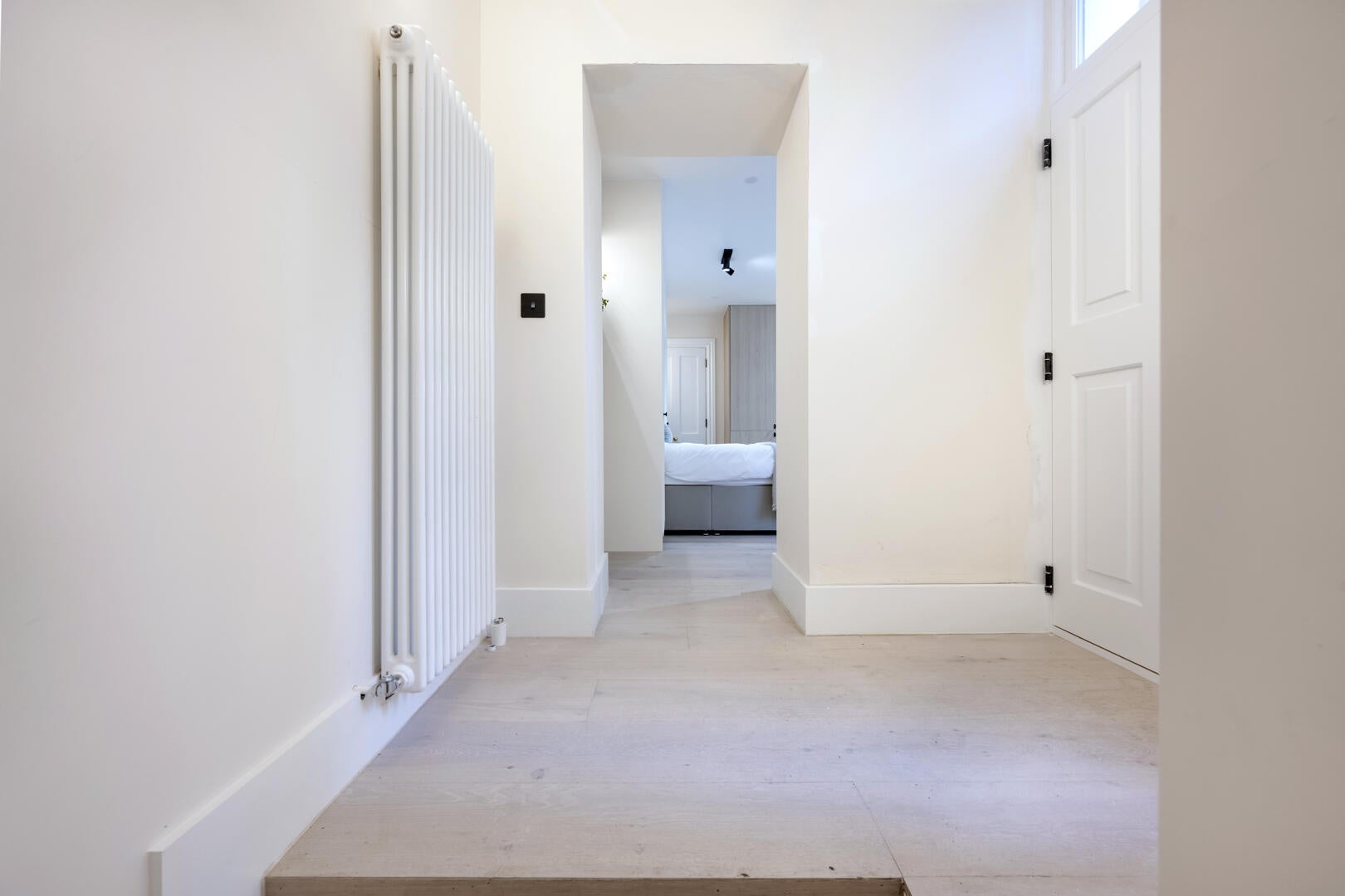 Flat Kensington Gardens Square in City of Westminster
