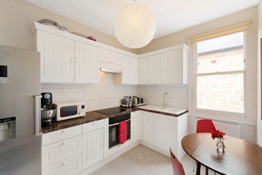 Room Fulham Park Gardens in Greater London
