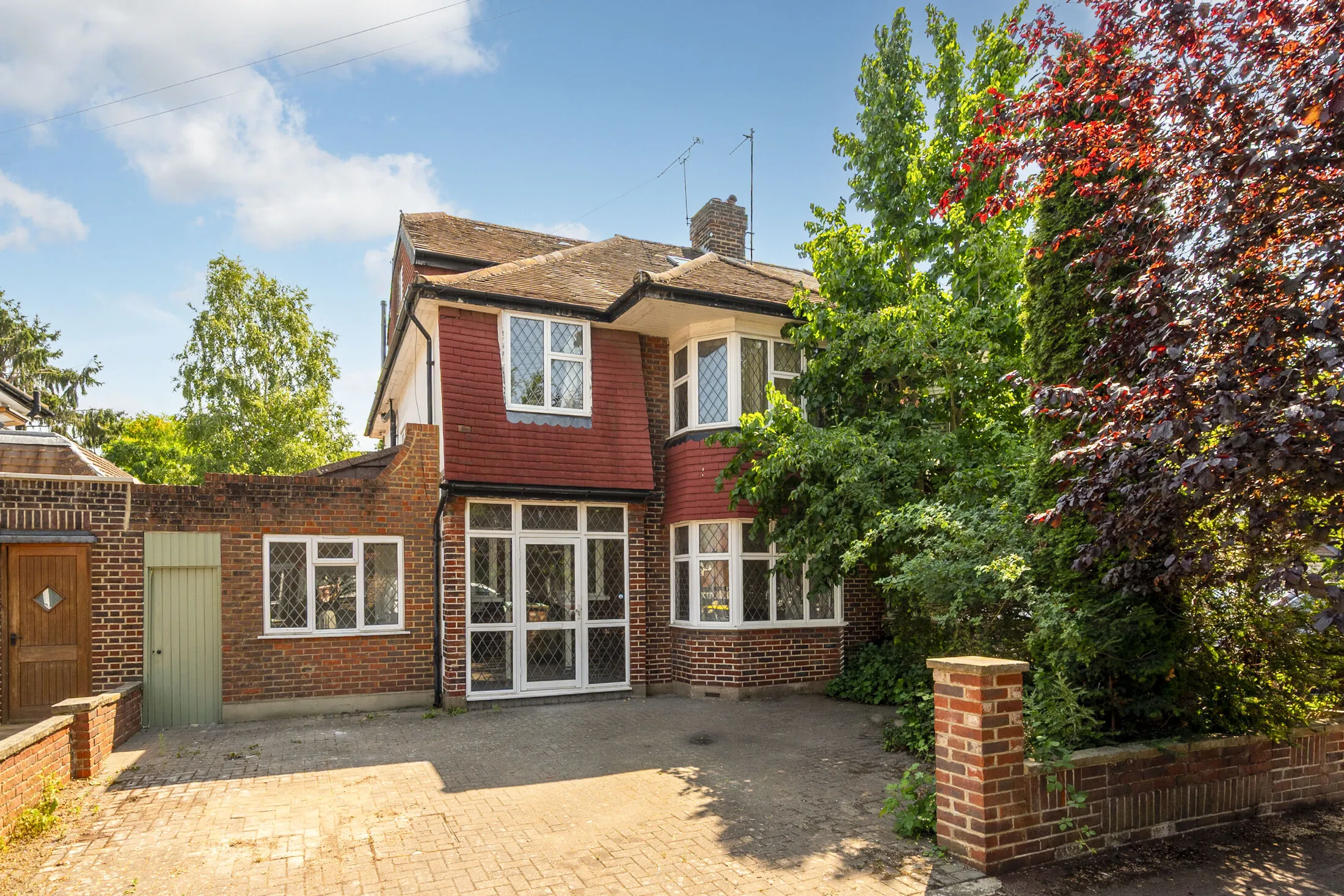 House Beverley Avenue in Greater London