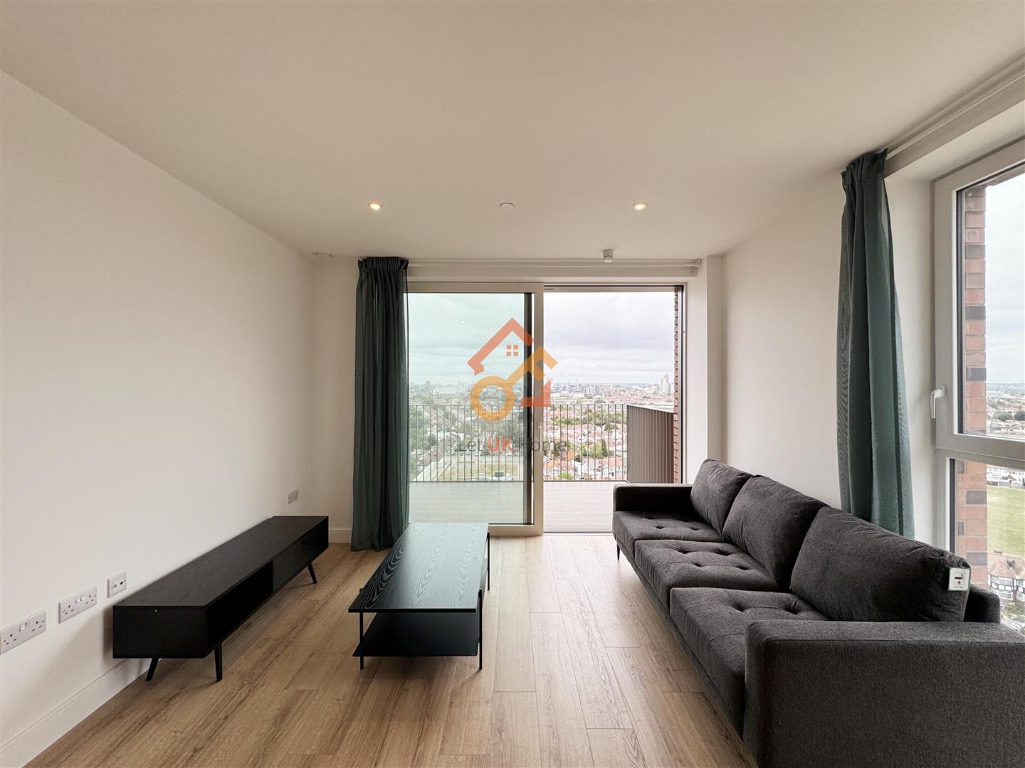 Flat Ash Walk in London
