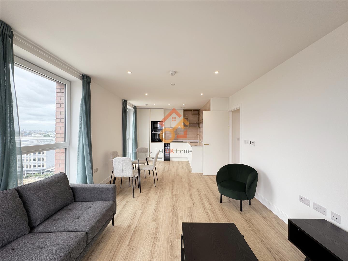 Flat Ash Walk in London