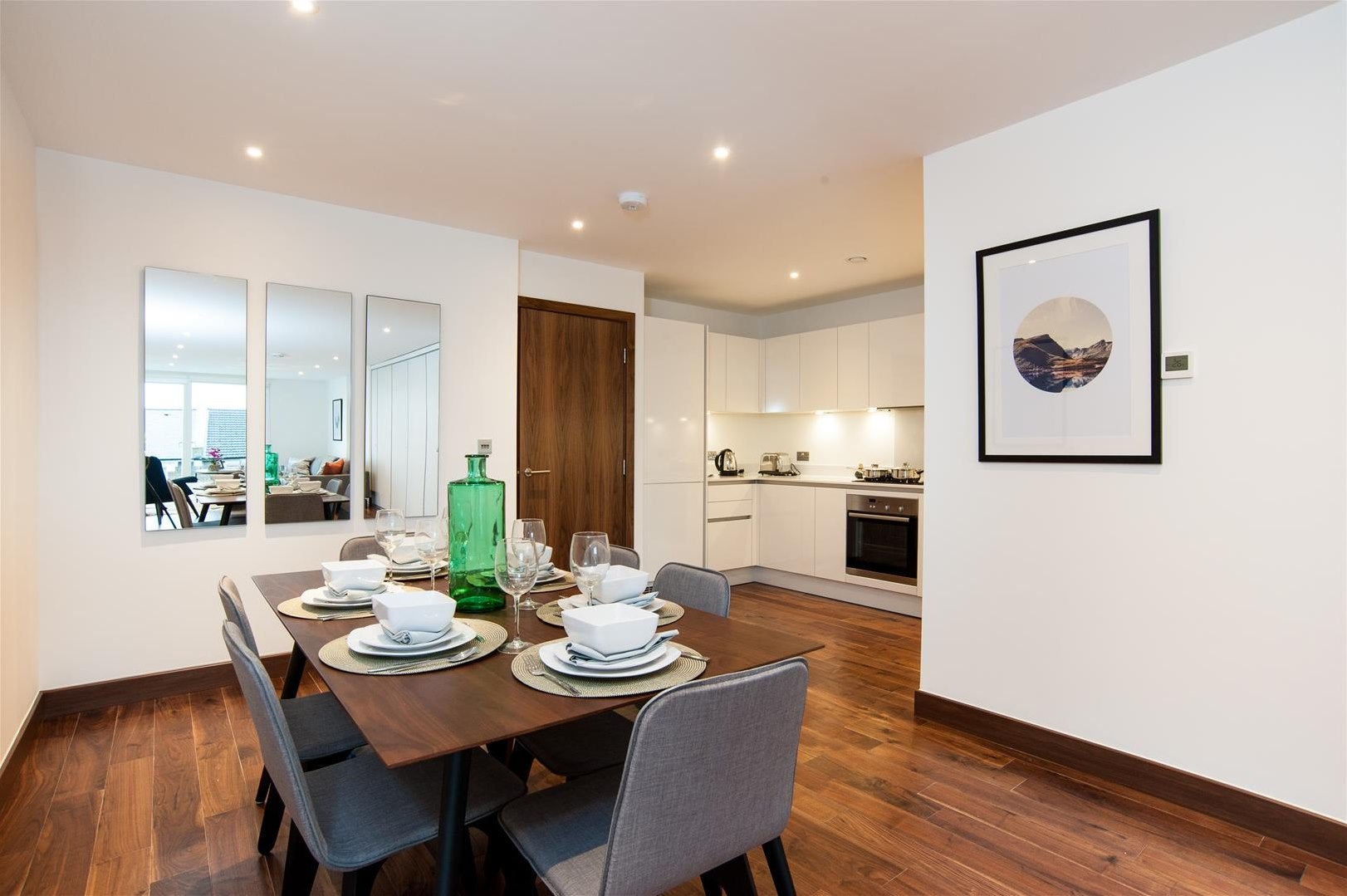 Flat Maygrove Road in Greater London